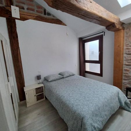 Apartamento en el casco historico de Plencia Esterno foto