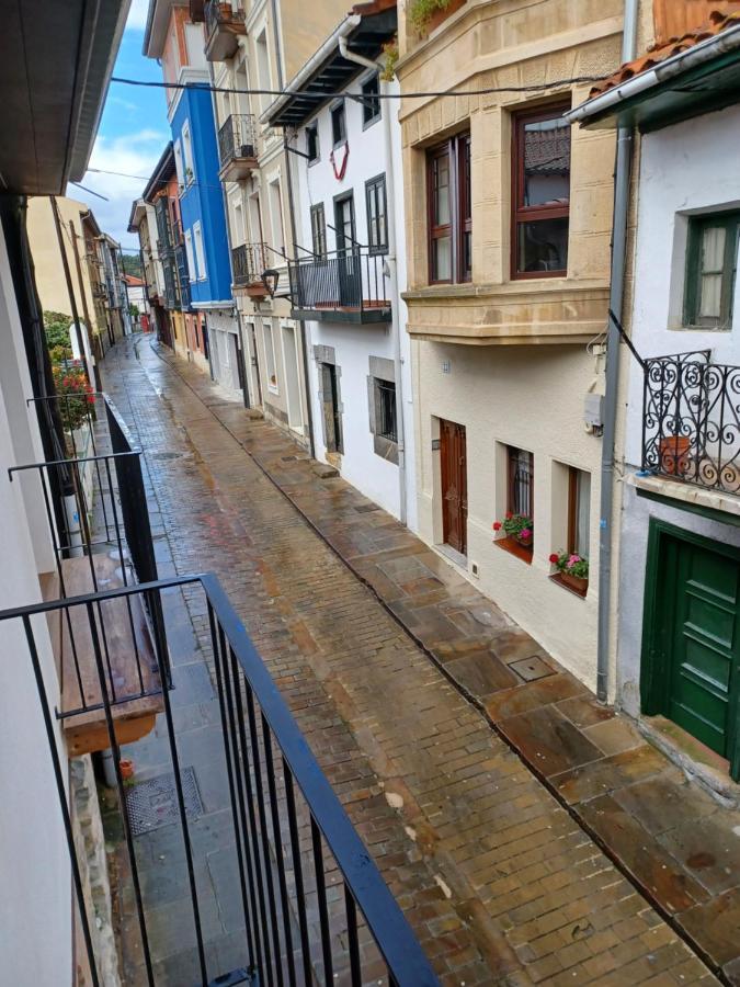 Apartamento en el casco historico de Plencia Esterno foto